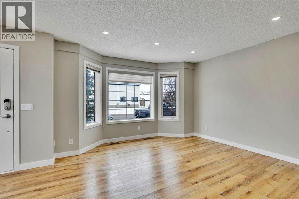 255 Citadel Acres Close NW — photo 5