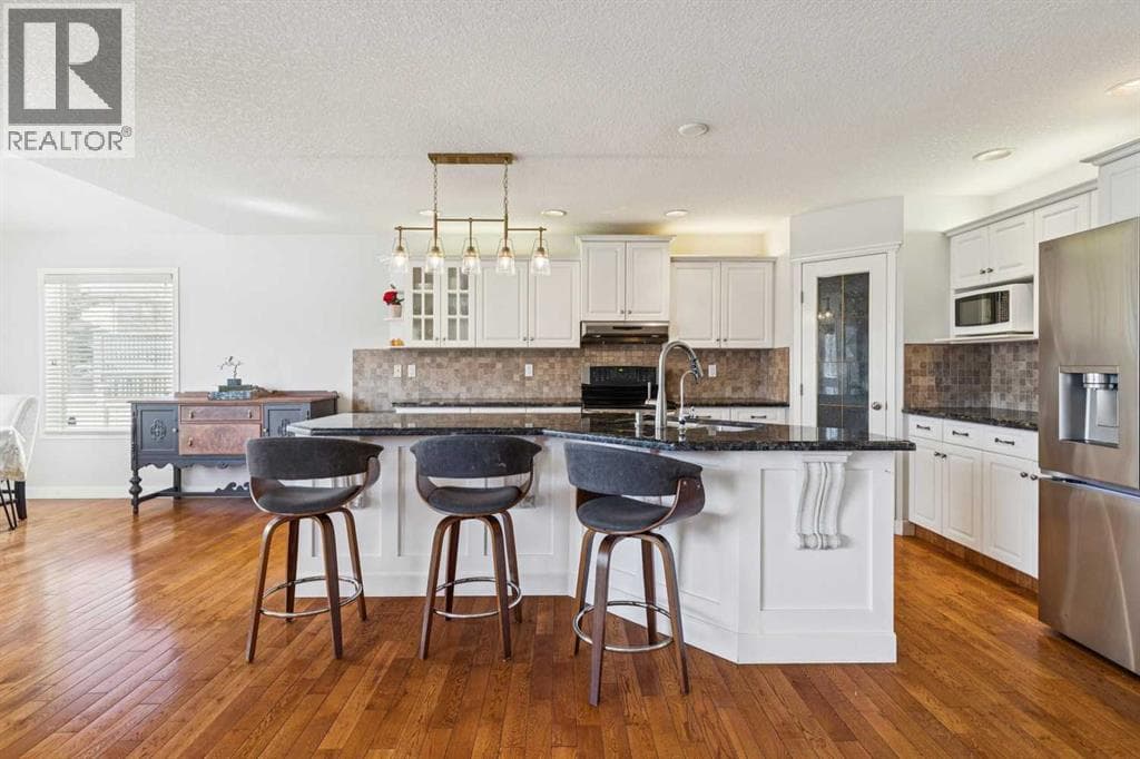 450 Wentworth Place SW — photo 4