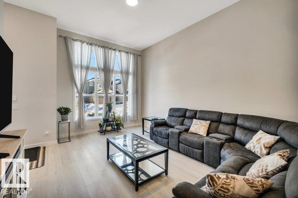 54 NETTLE CR — photo 3