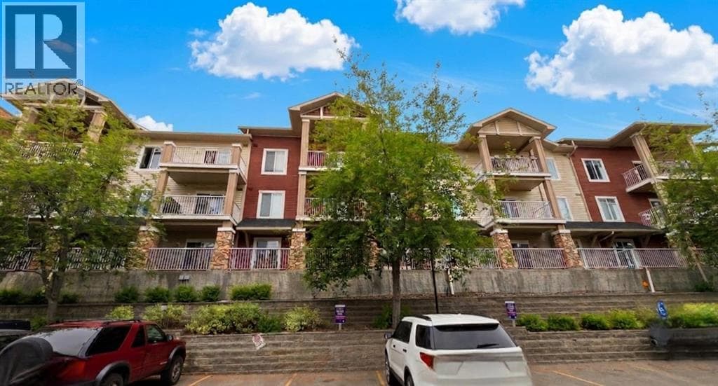 1104, 70 Panamount Drive NW — photo 2