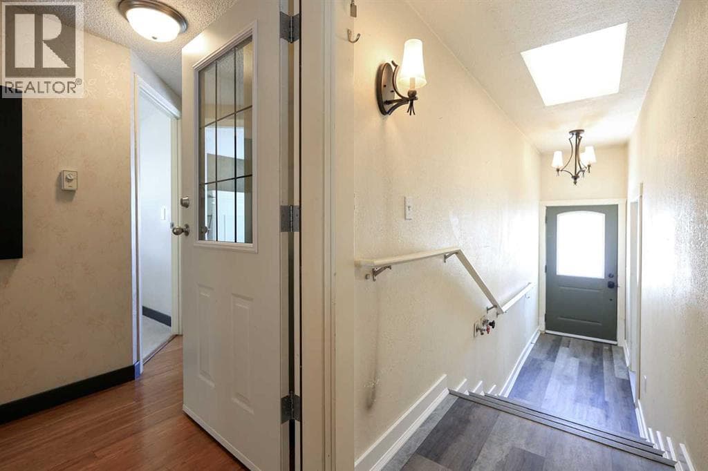 4915 Doncaster Avenue — photo 3