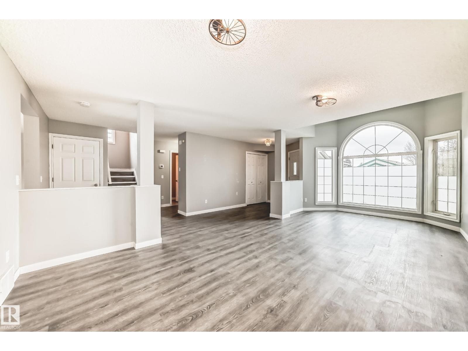 784 BLACKBURN PL SW — photo 3