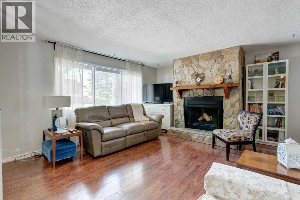 495 Queen Charlotte Road SE — photo 3