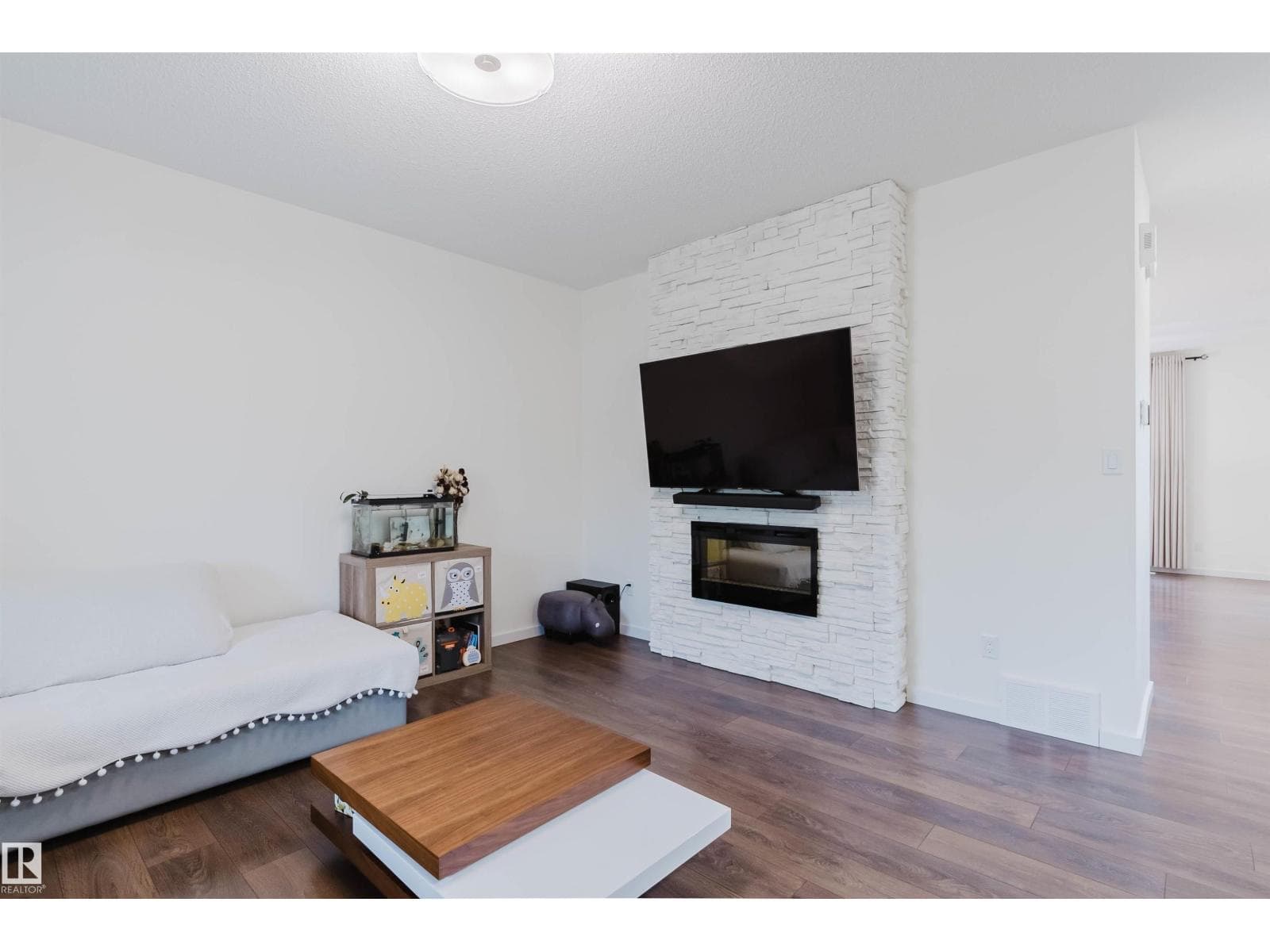 2124 GLENRIDDING WY SW — photo 5