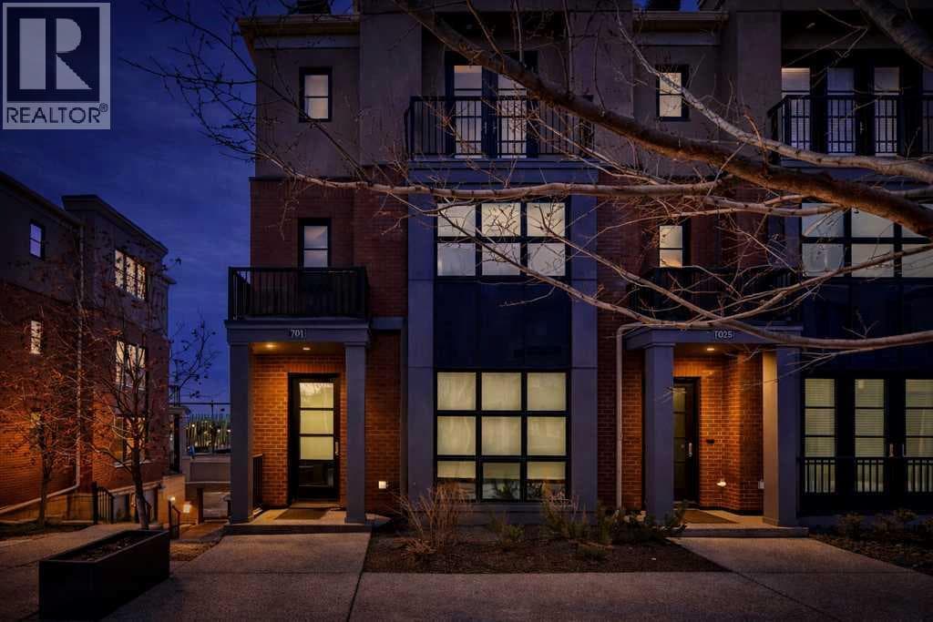701 Aspen Meadows Hill SW — photo 2