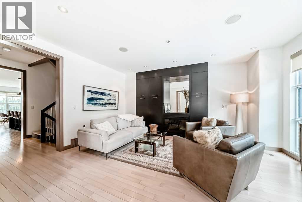 701 Aspen Meadows Hill SW — photo 4