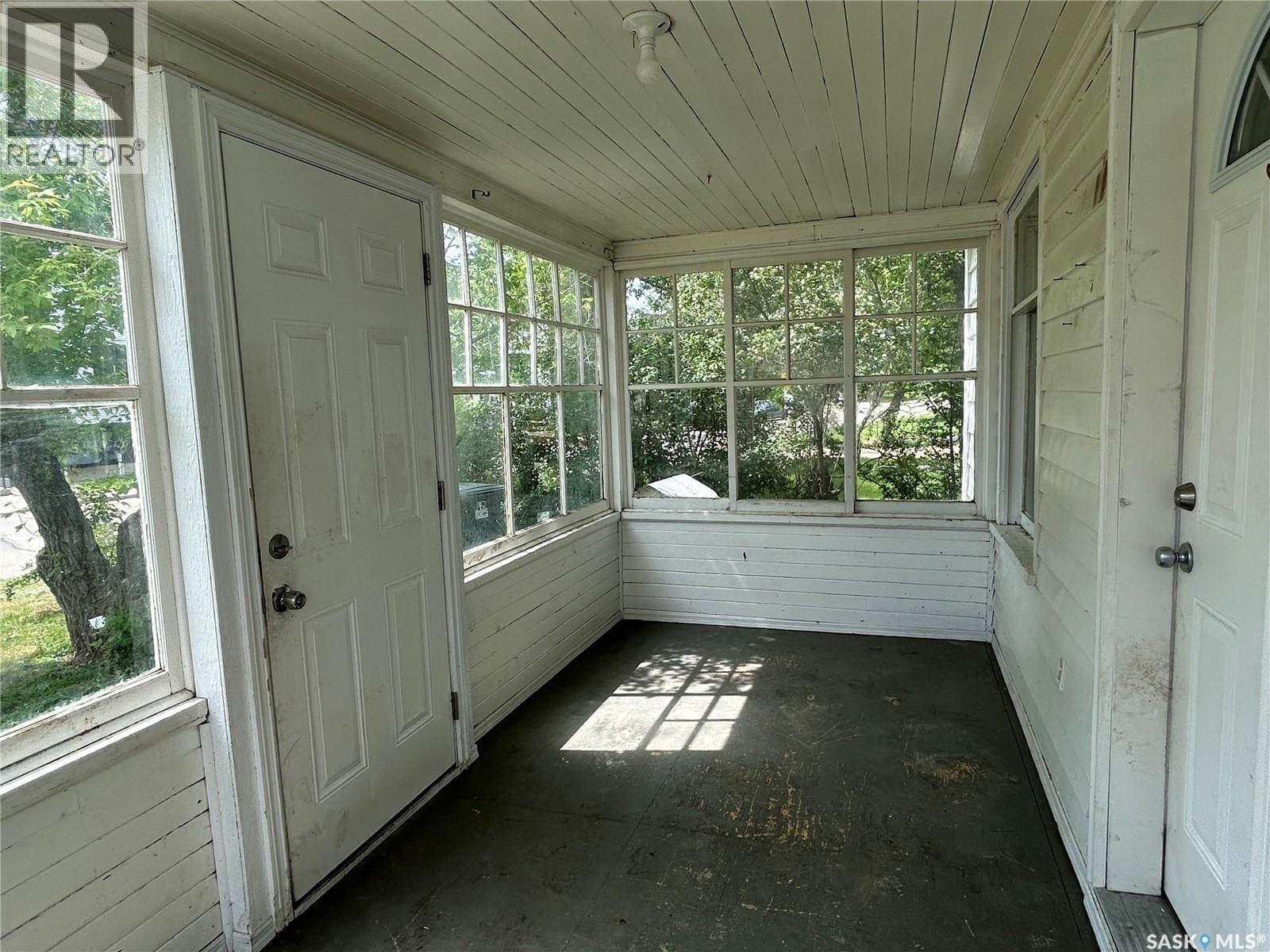 1113 Valley STREET — photo 5