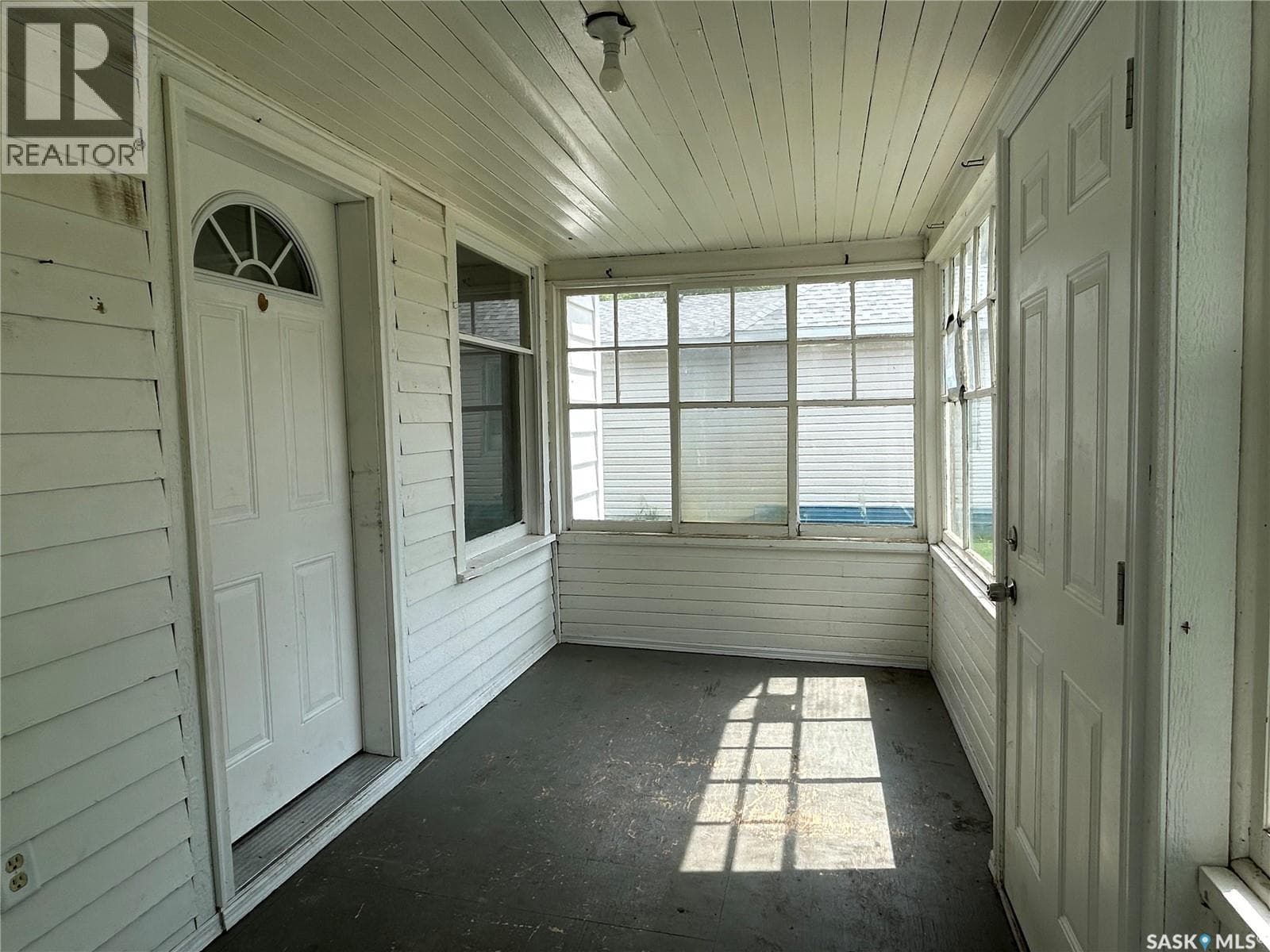 1113 Valley STREET — photo 4
