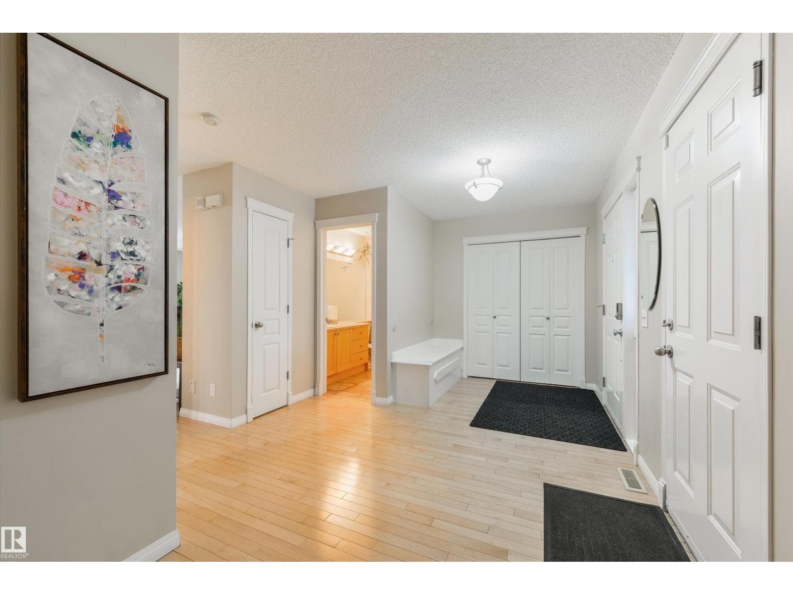 1215 ORMSBY LN NW — photo 5