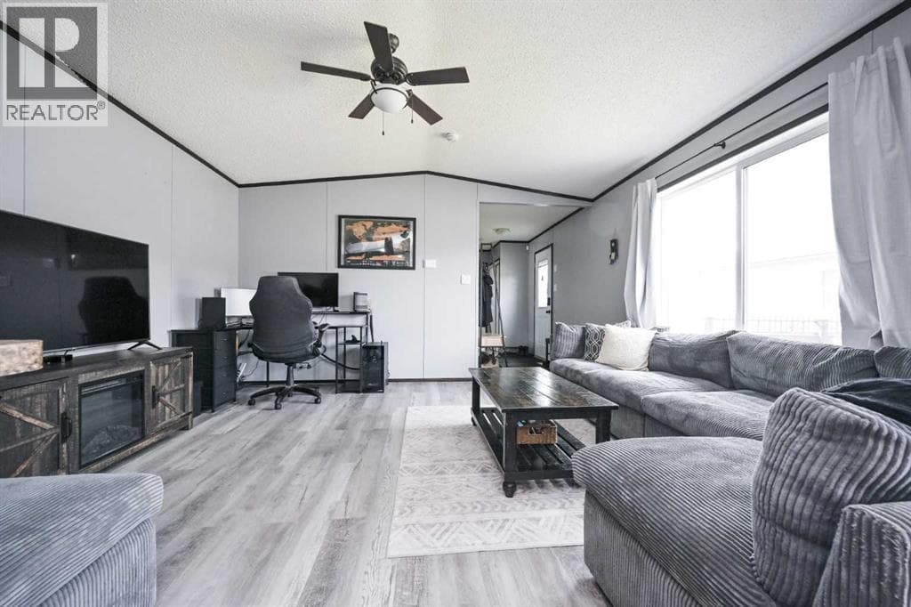 8813 88C Street — photo 4