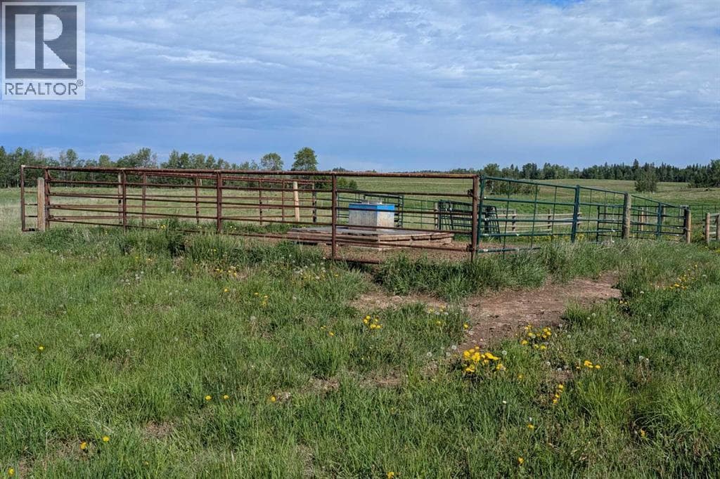 On Range Road 4-5 — photo 2