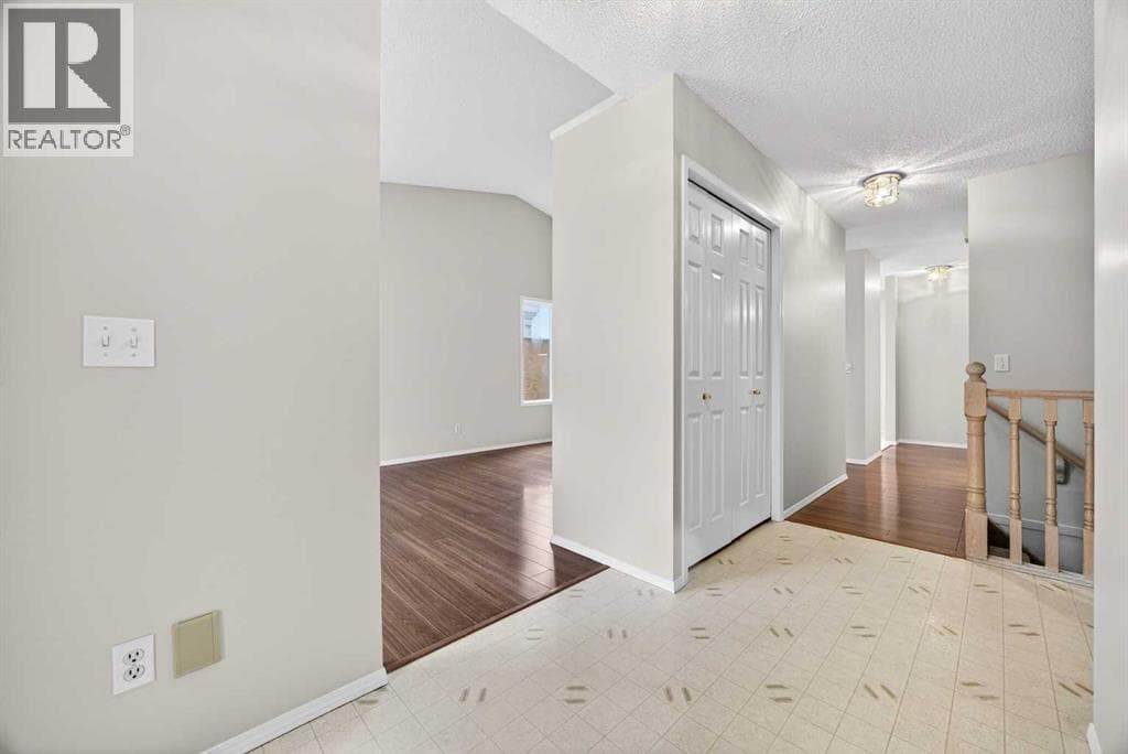 24 Edenwold Green NW — photo 4