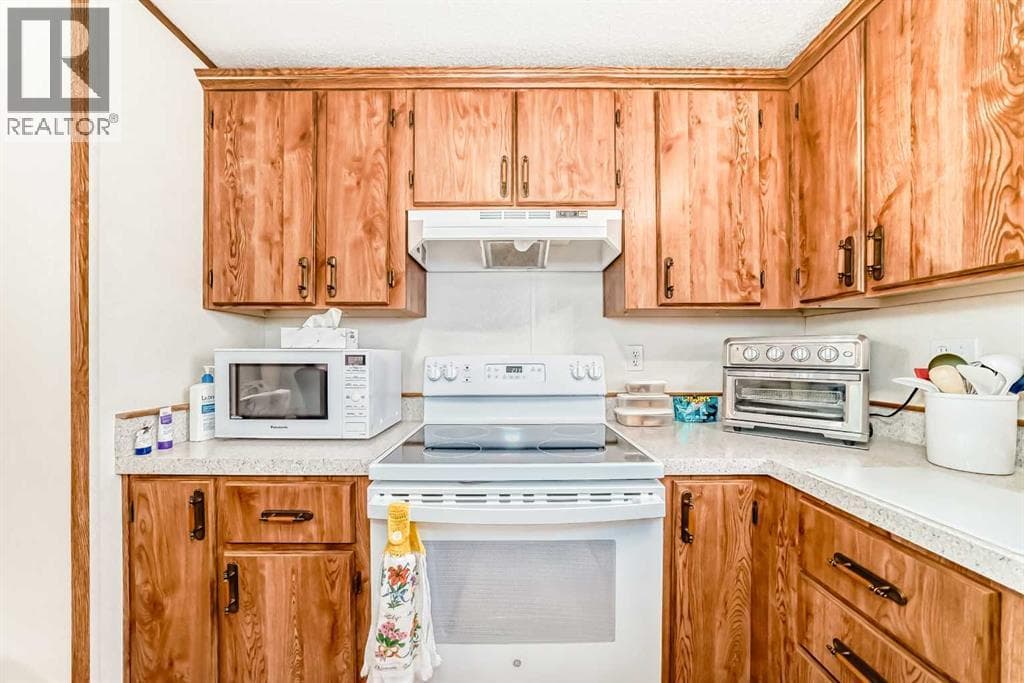138, 99 Arbour Lake Road NW — photo 4