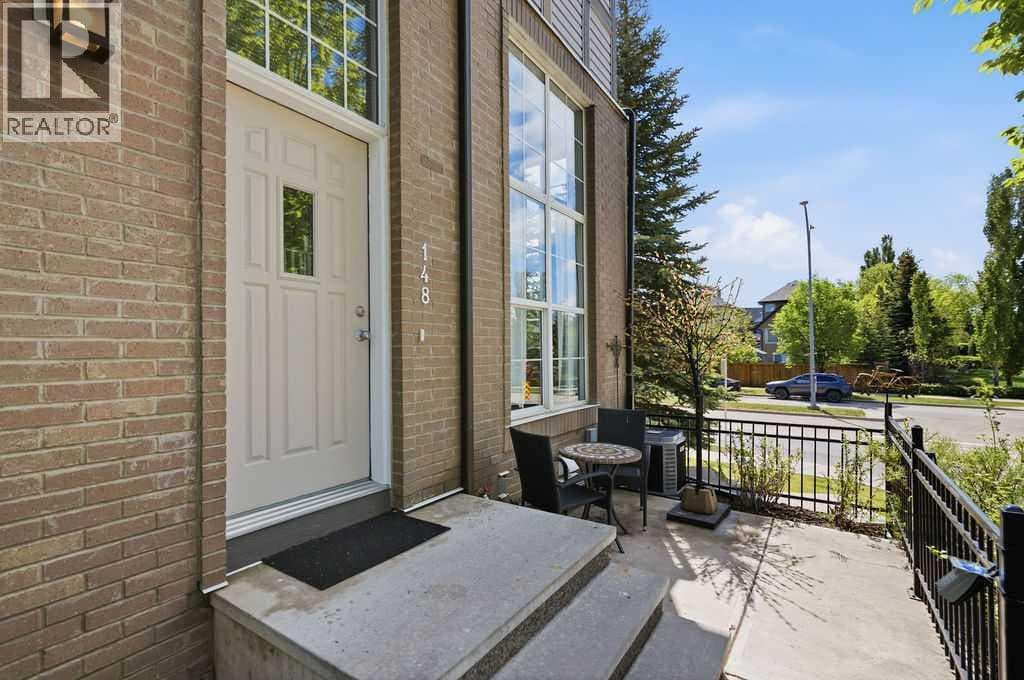 148 Cranarch Road SE — photo 3