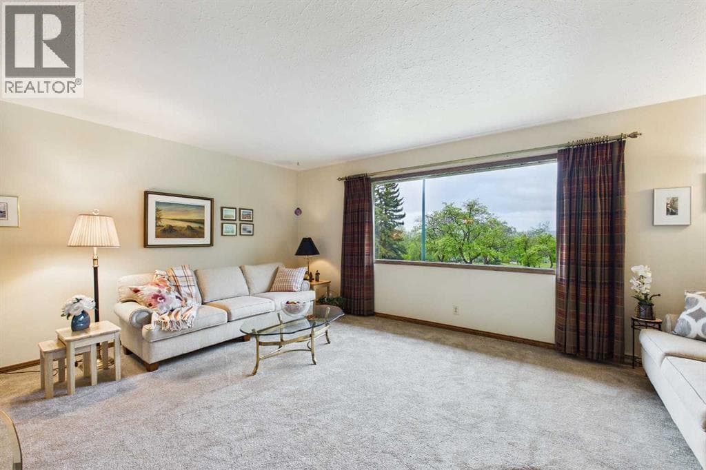 2960 Conrad Drive NW — photo 3