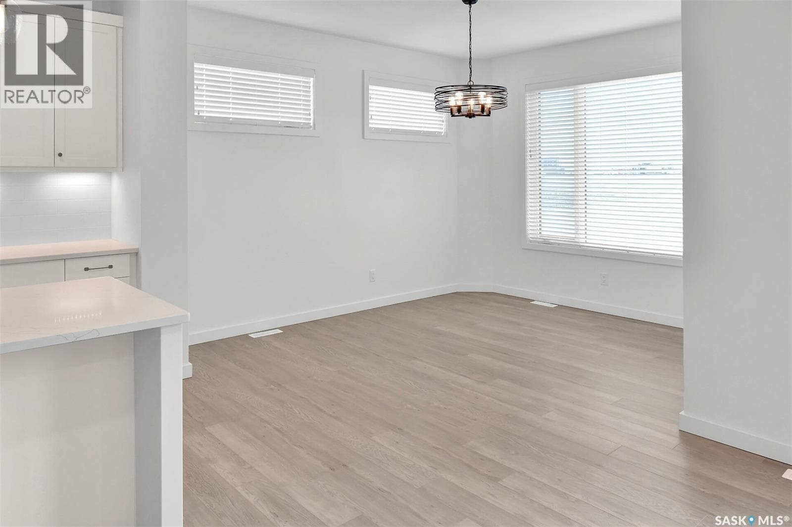 104 Forsey AVENUE — photo 5