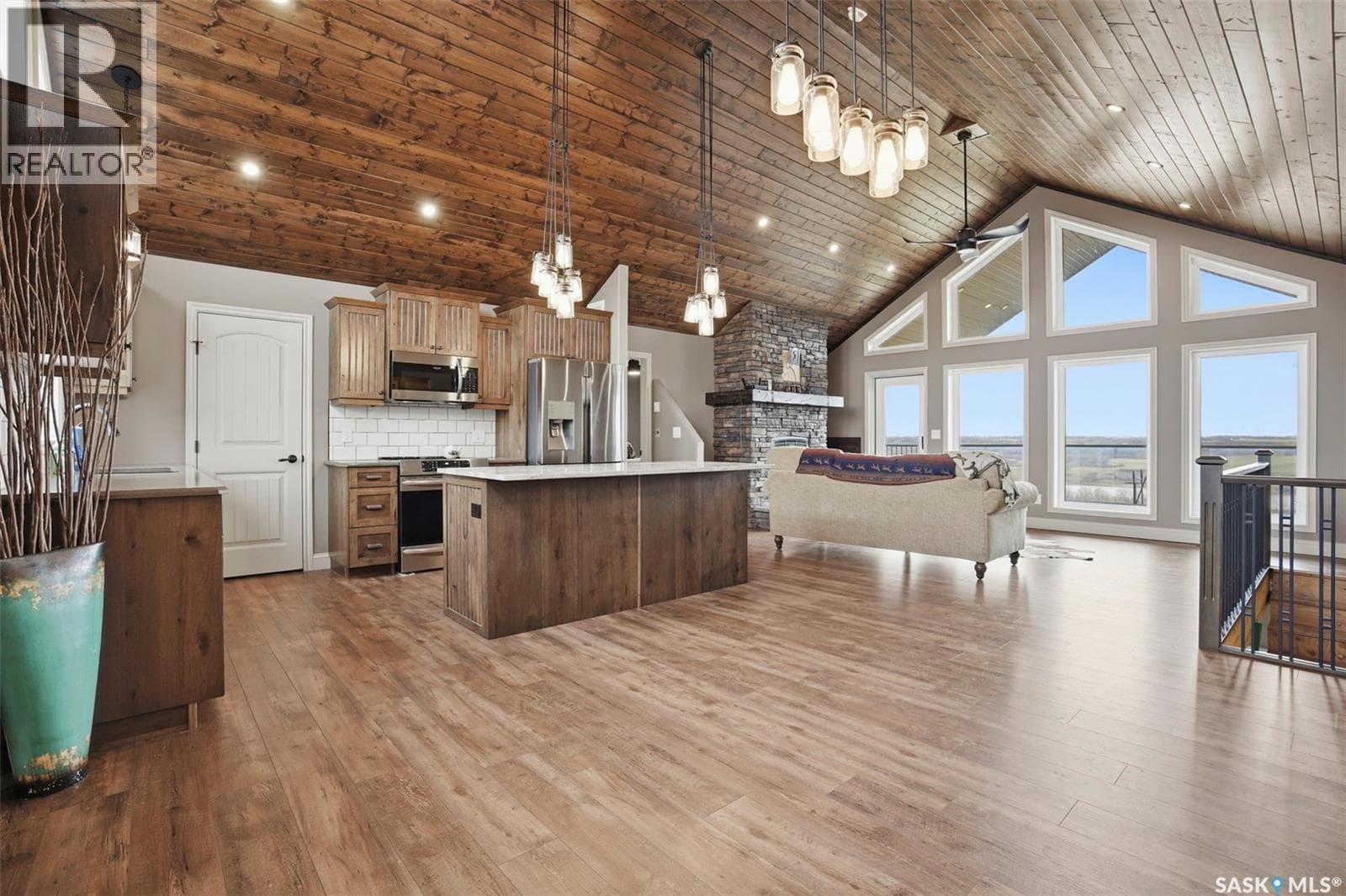 Moen Acreage — photo 5