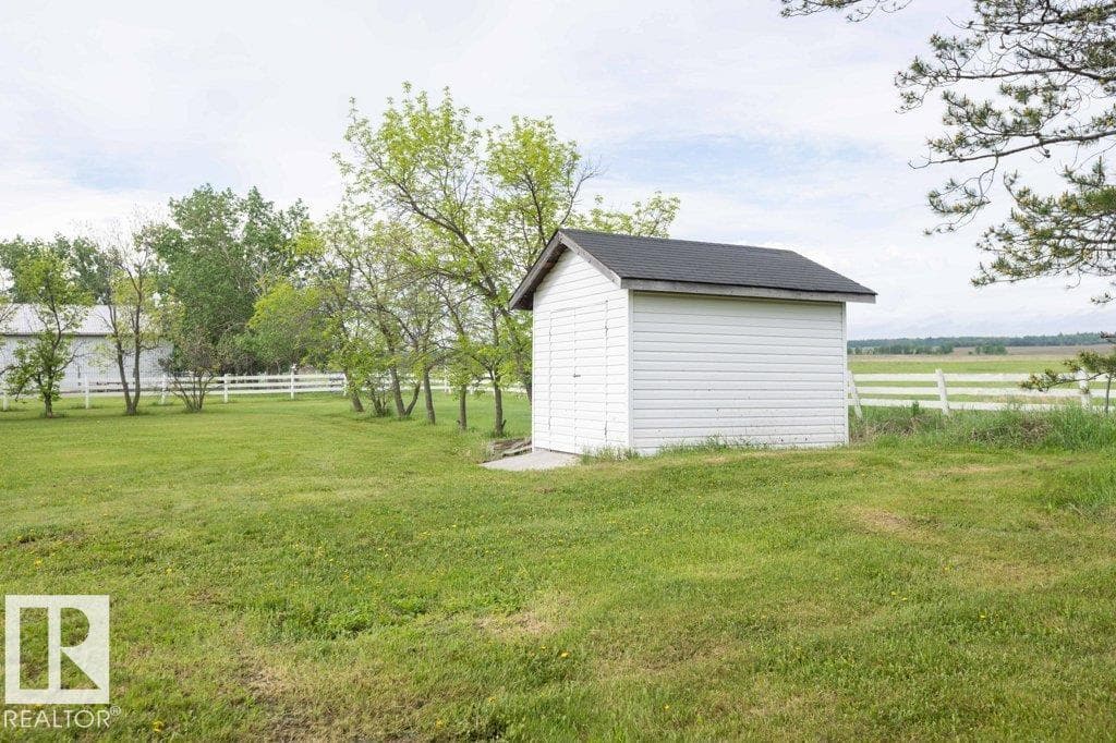57532 Rg Rd 270 — photo 4