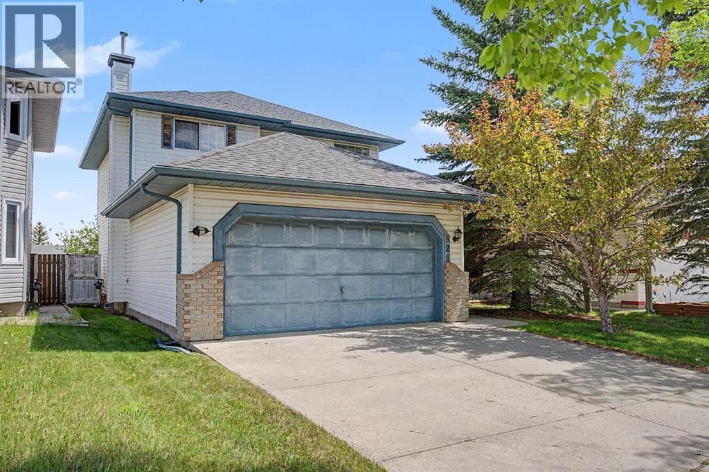 826 Coventry Drive NE