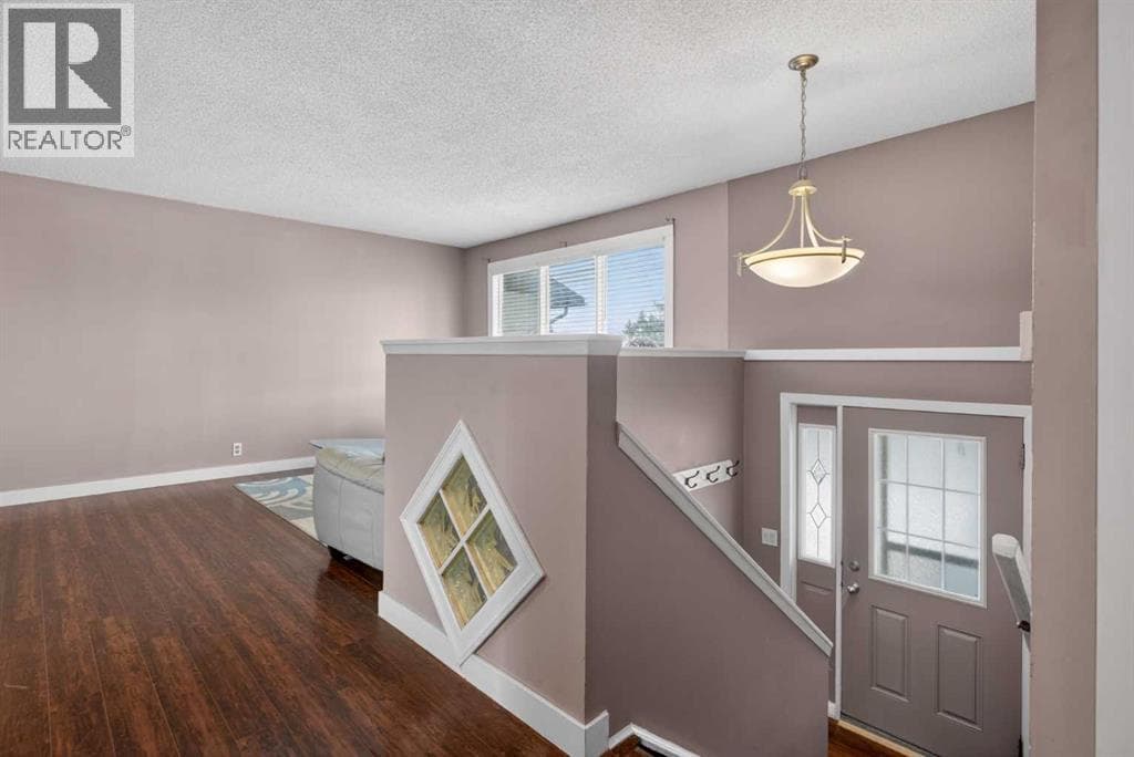 32 Fallingworth Court NE — photo 5