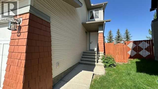 273 Silverado Plains Close SW — photo 3