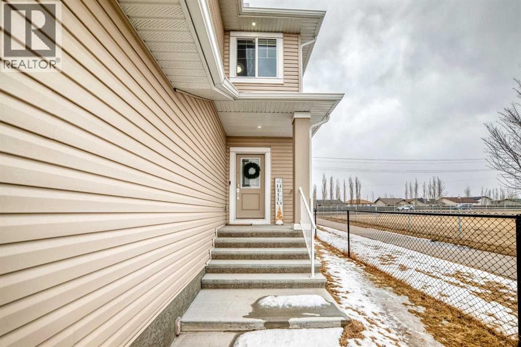 753 Edgefield Crescent — photo 4
