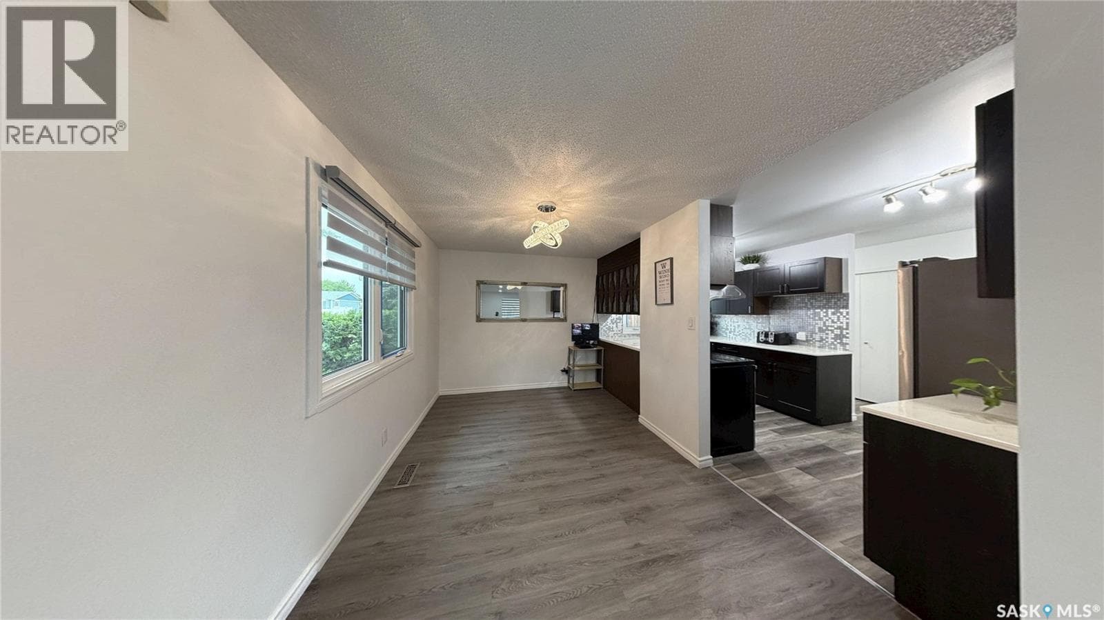 2 McDougall CRESCENT — photo 3