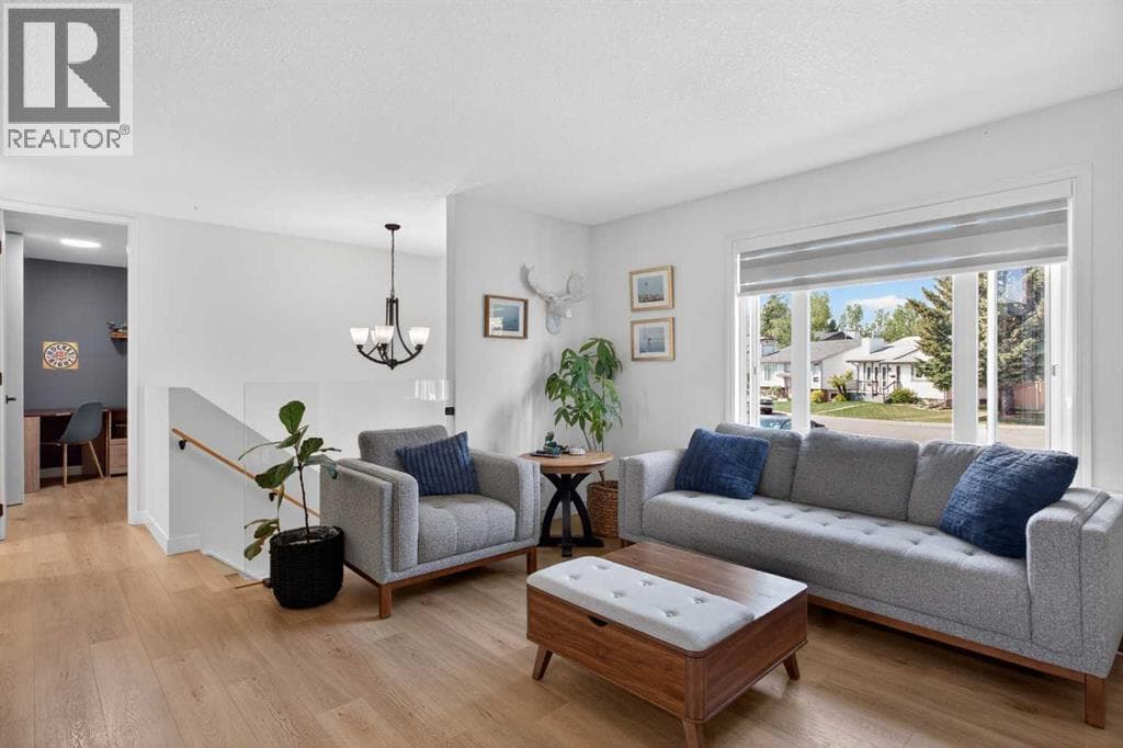 48 Shawcliffe Place — photo 4