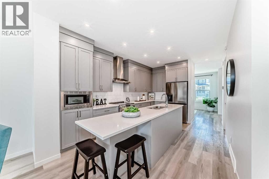 3 bed 3 bath single family at 238 Aquila Drive NW — $579,000