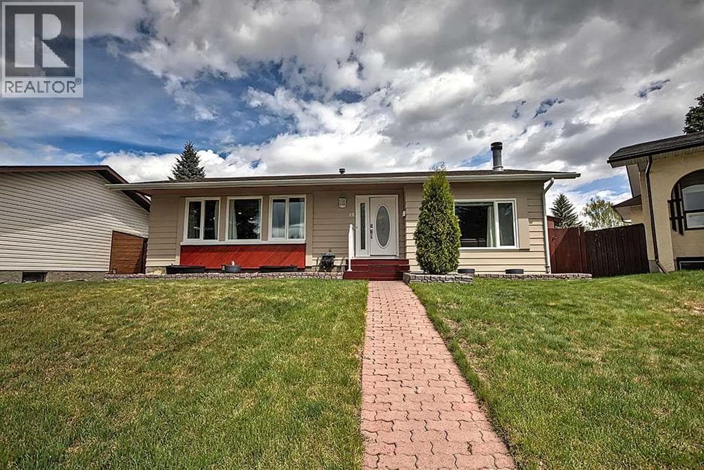 48 Deermont Way SE