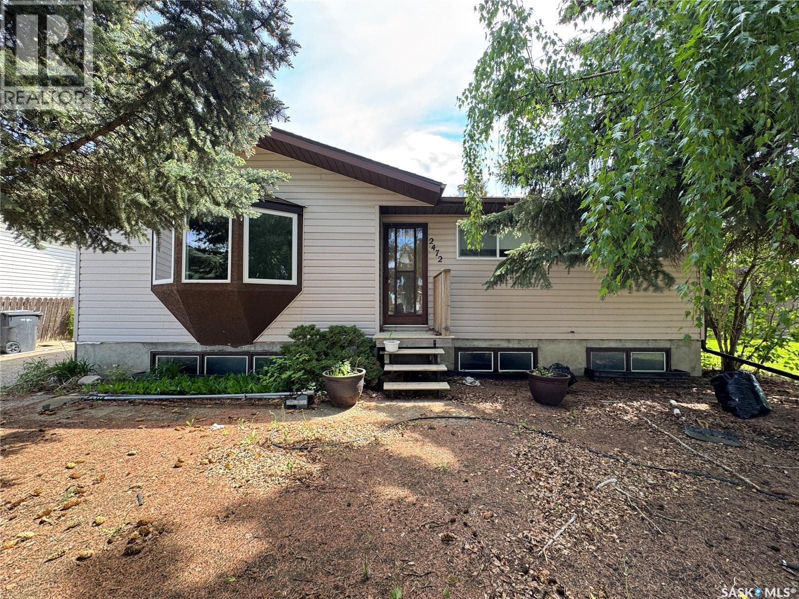 2472 Ross CRESCENT — photo 3