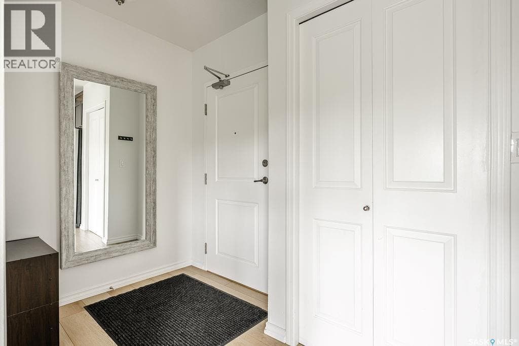 409 902 Spadina CRESCENT E — photo 3