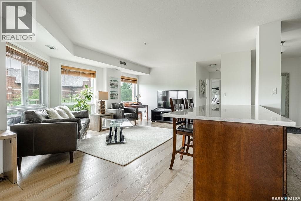 409 902 Spadina CRESCENT E — photo 4