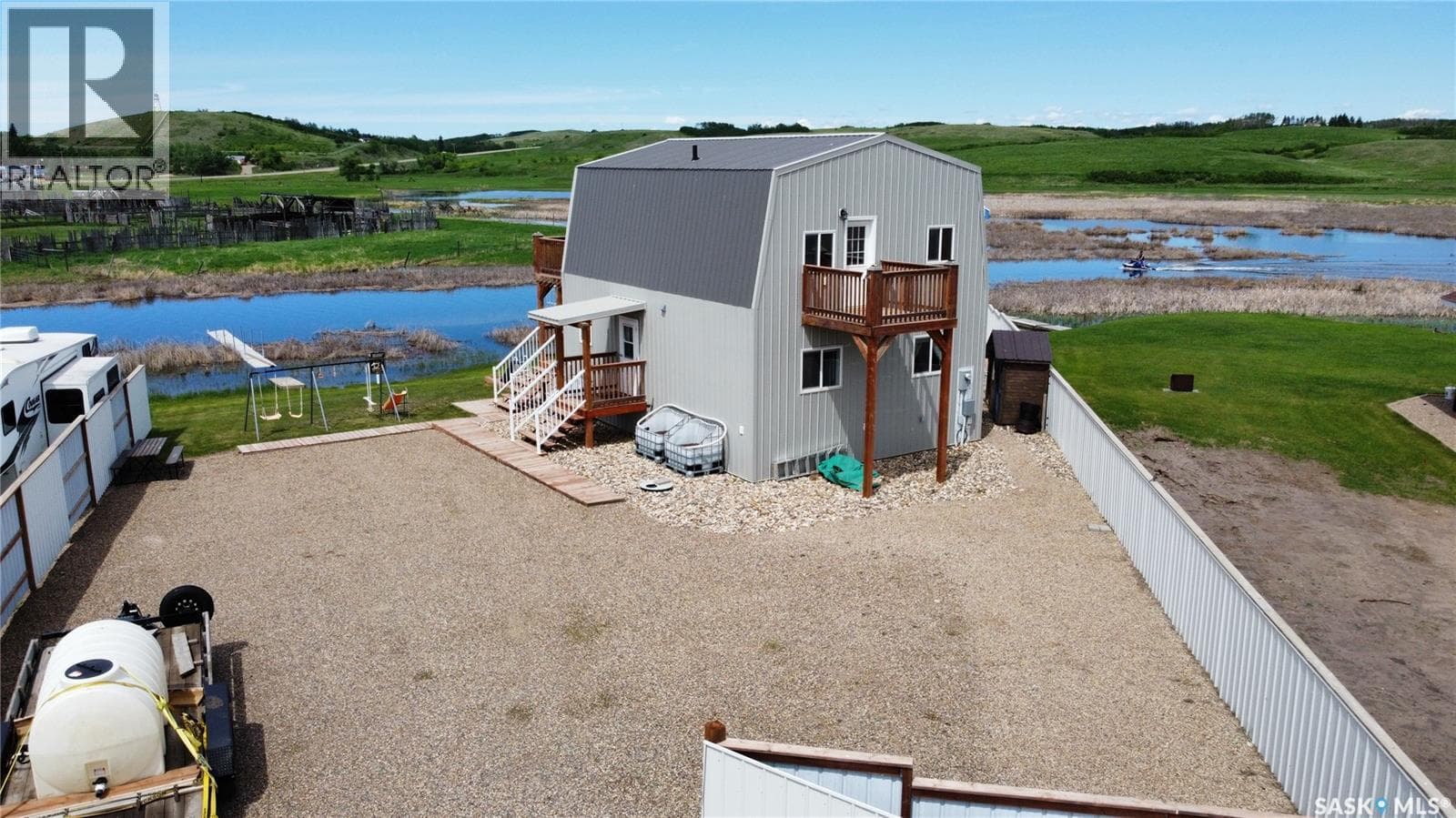 130 McLennan DRIVE — photo 3