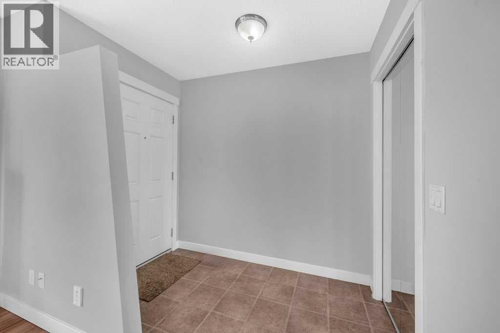 9219 Saddlebrook Drive NE — photo 4