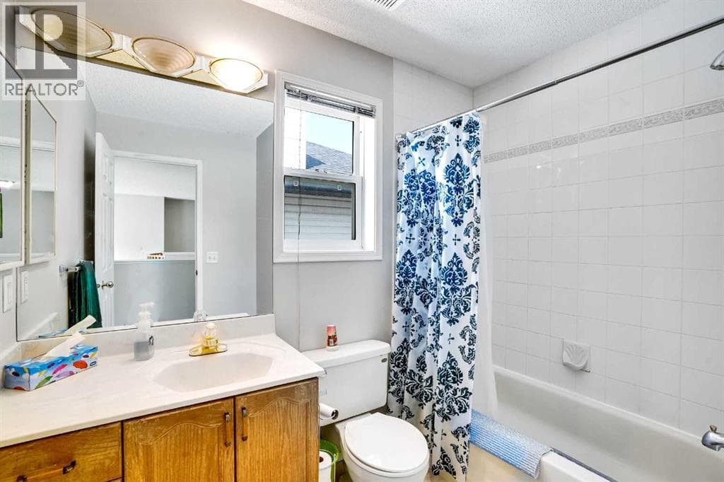 69 Coral Springs Park NE — photo 2