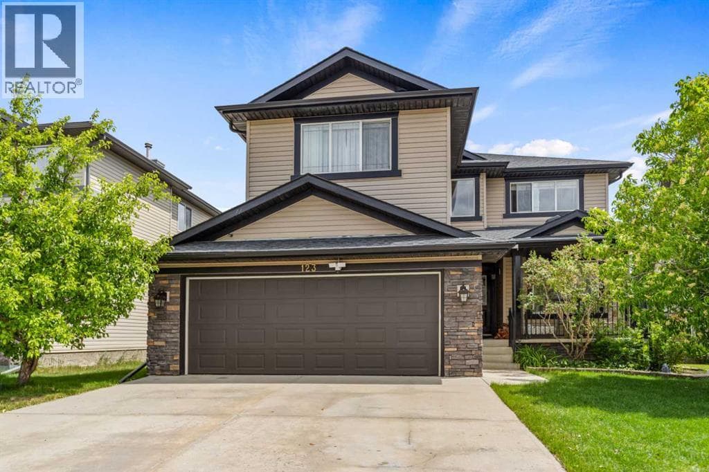 123 Hawkmere View — photo 2
