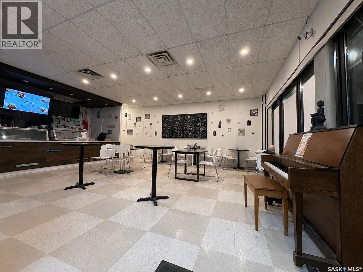 251 Albert STREET — photo 4