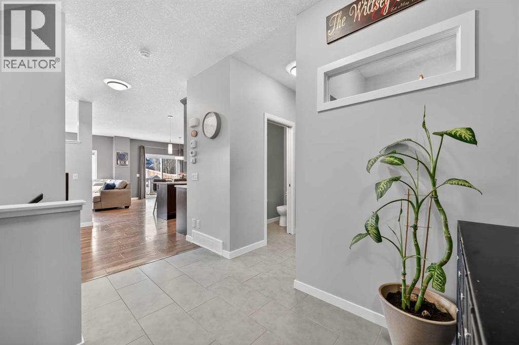 242 Mahogany Passage SE — photo 3
