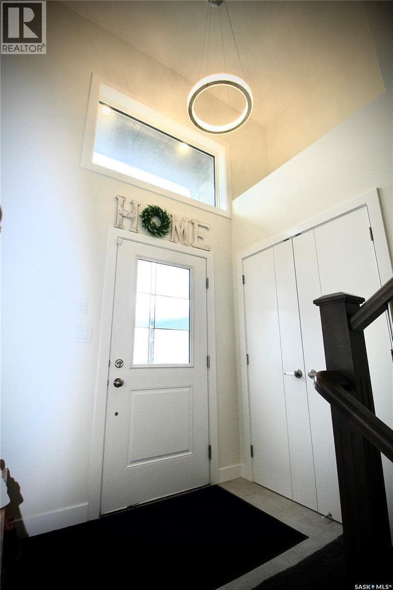215 Thakur STREET — photo 5