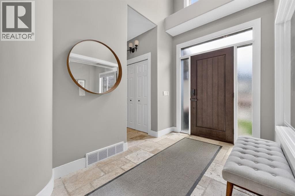 46 Simcrest Manor SW — photo 2