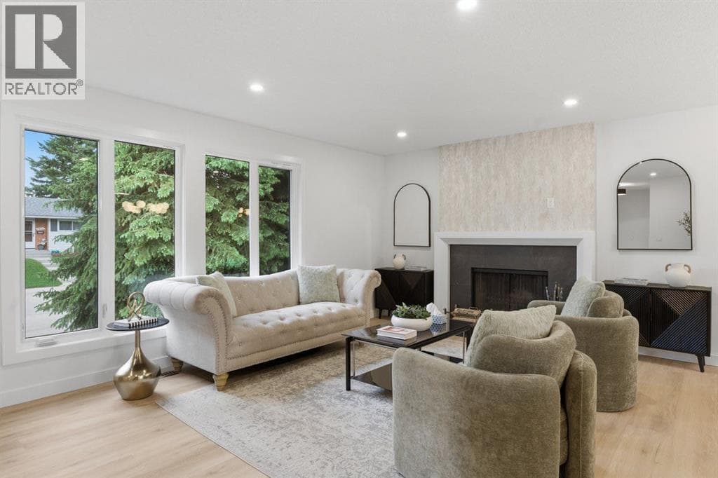 4904 Valiant Drive NW — photo 3