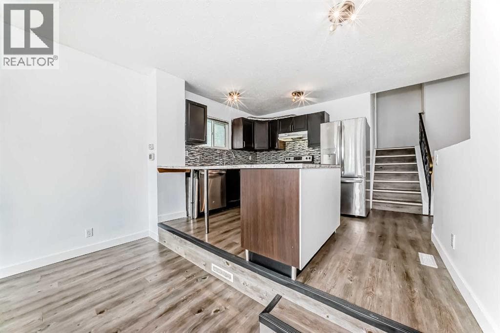 323 Falwood Way NE — photo 5
