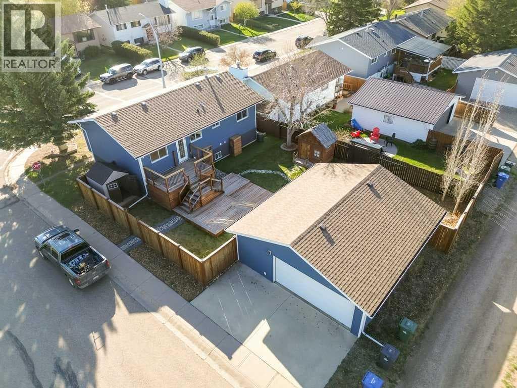 5344 37A Street — photo 4