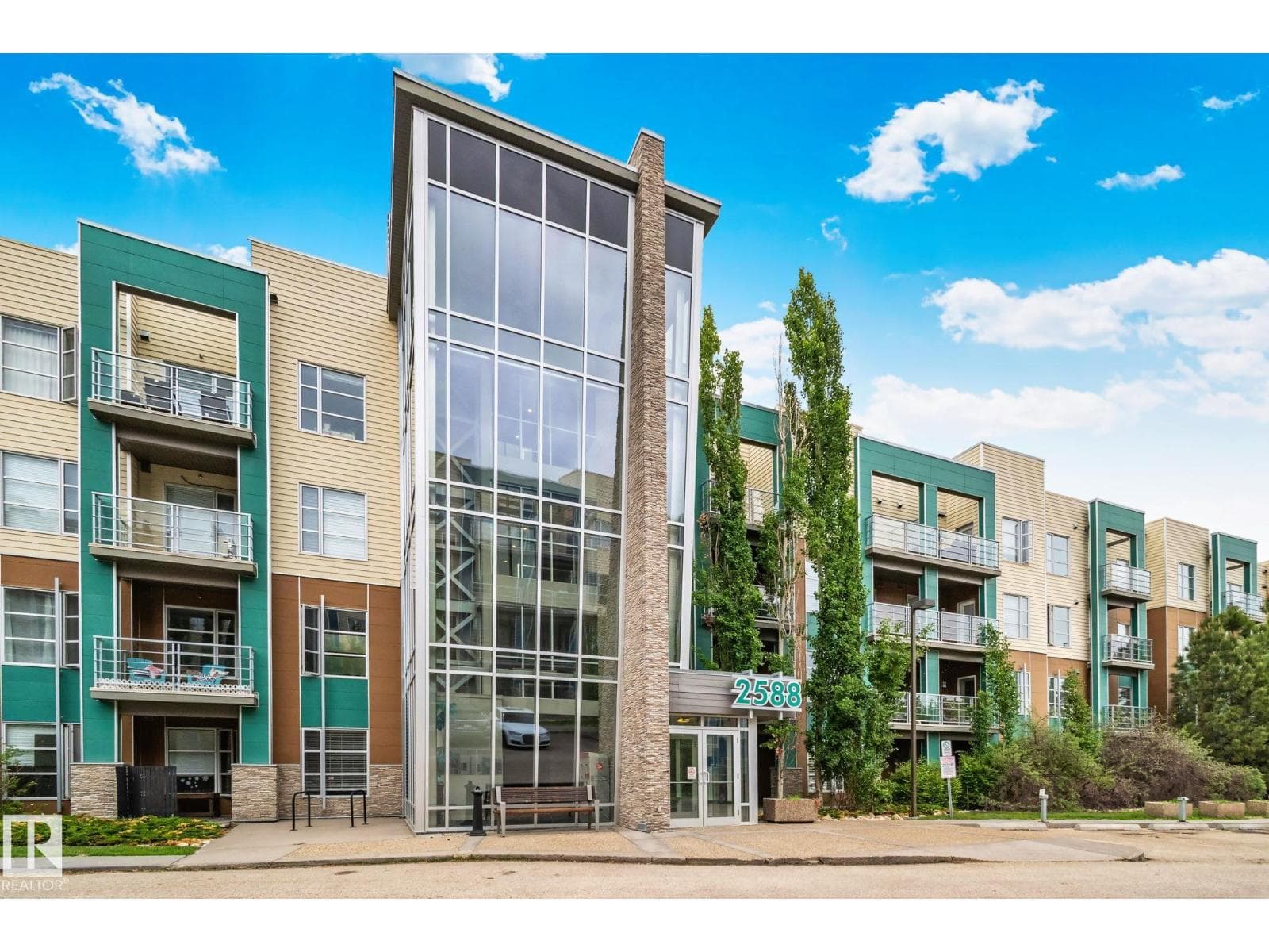 #217 2588 ANDERSON WY SW
