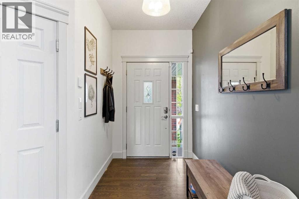 53 Discovery Ridge Gardens SW — photo 5