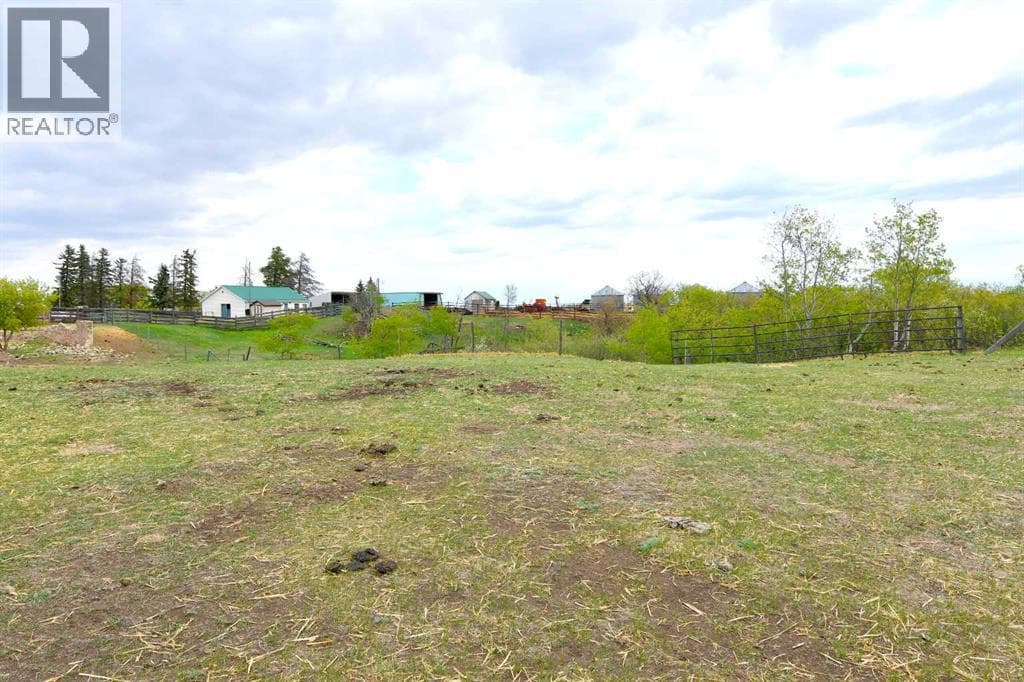 14123 Township Road 404 — photo 4