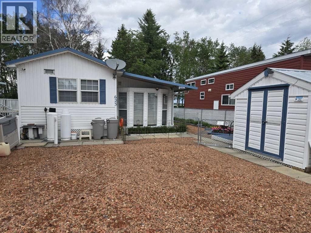 623,  Carefree Resort
