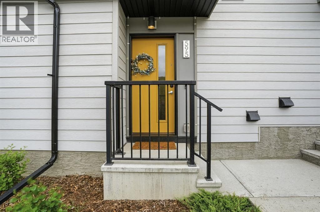 595 Evanston Link NW — photo 2