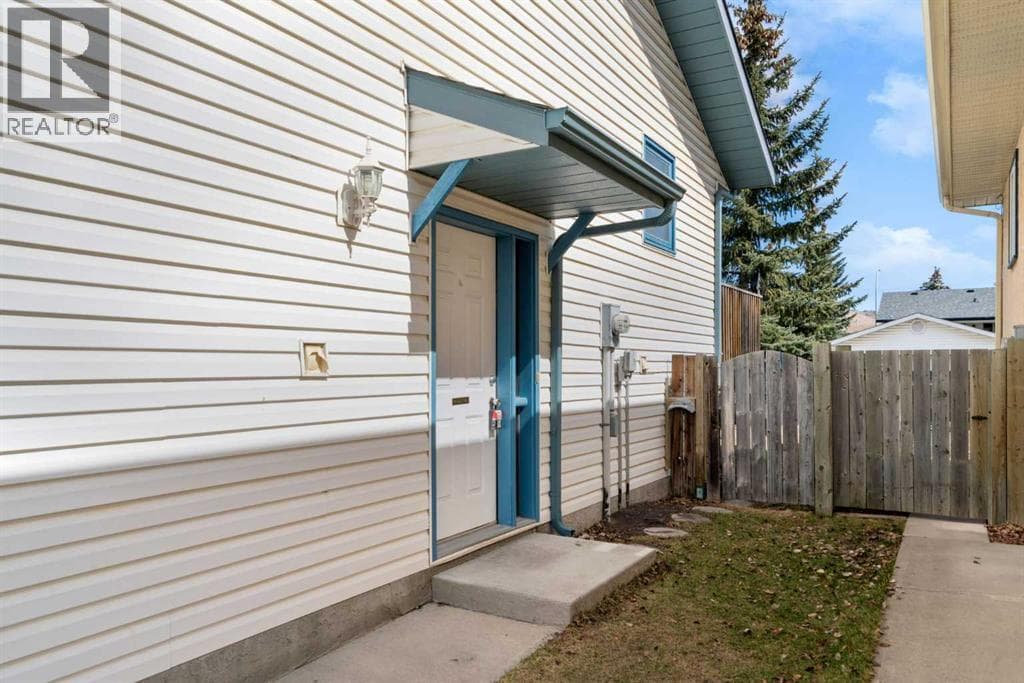8 West Aarsby Road — photo 3